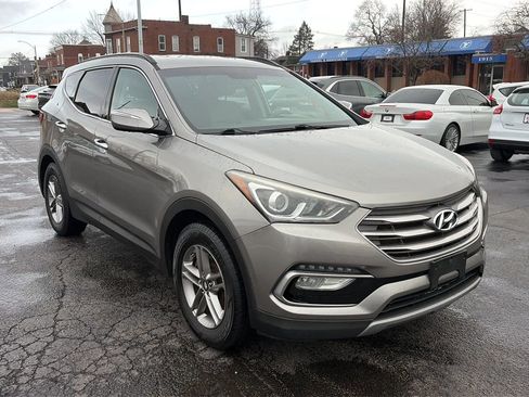 Used 2017 Hyundai Santa Fe Sport image 3