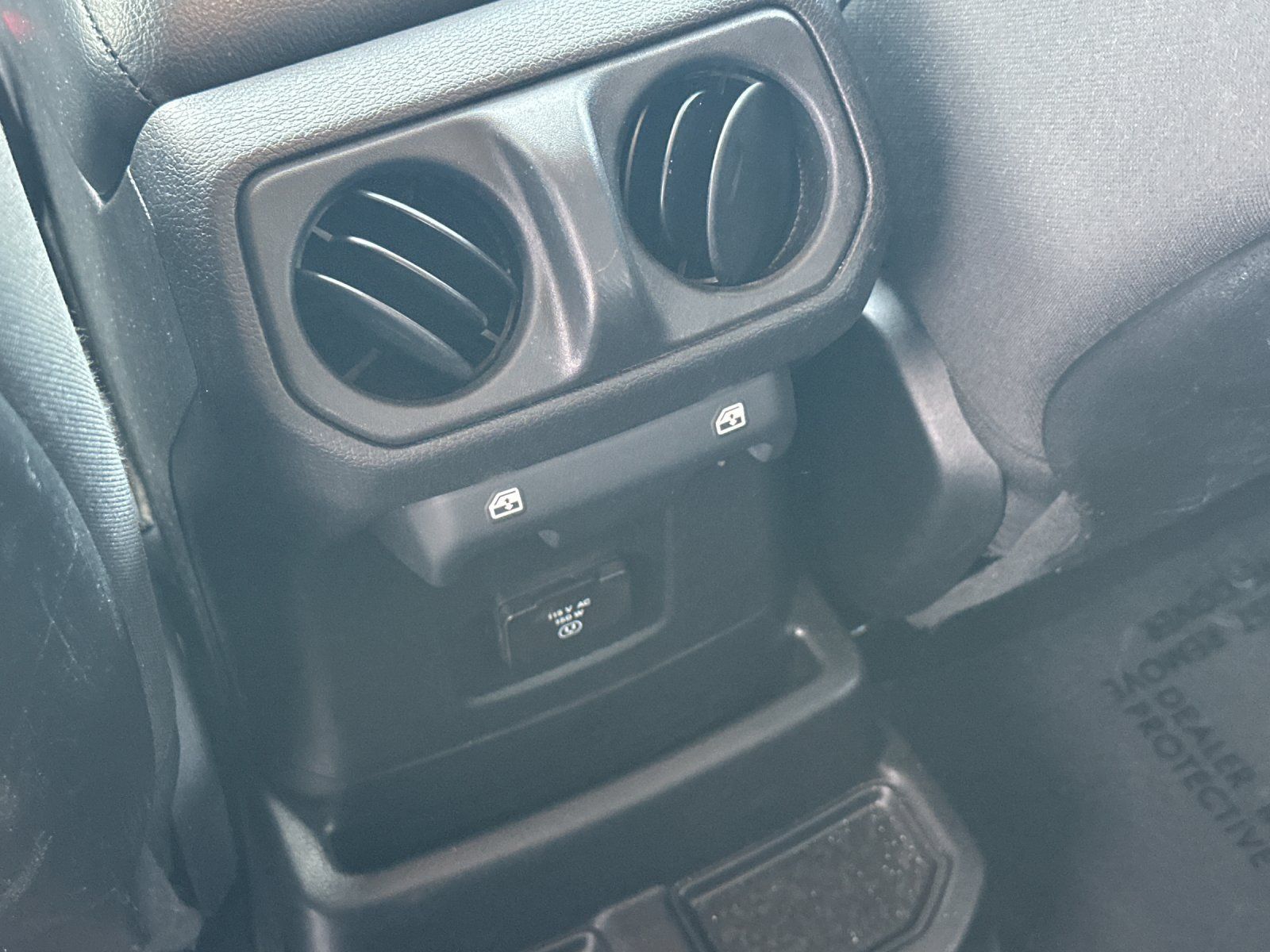 Used 2024 Jeep Wrangler Unlimited Rubicon 4xe AWD/4WD image 35