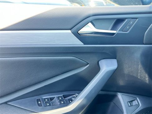 New 2025 Volkswagen Jetta S image 17