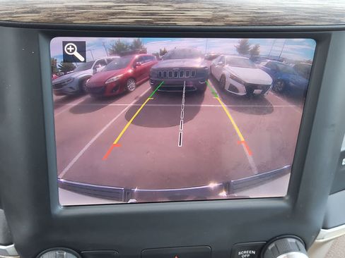 Used 2019 RAM 1500 Laramie AWD/4WD image 20