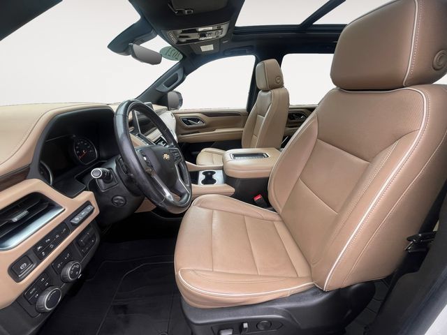 Used 2021 Chevrolet Tahoe Premier w/ Premium Package AWD/4WD image 11