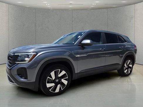 Used 2025 Volkswagen Atlas Cross Sport SE AWD/4WD image 9
