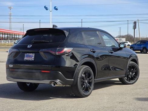 New 2026 Honda HR-V Sport image 17