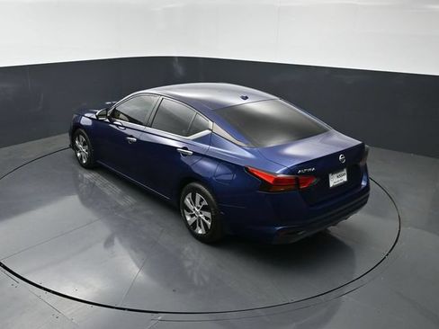 Used 2020 Nissan Altima 2.5 S FWD image 15