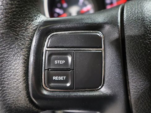 Used 2012 Chrysler 200 LX image 30