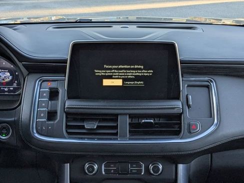 Used 2023 GMC Yukon XL SLT image 20