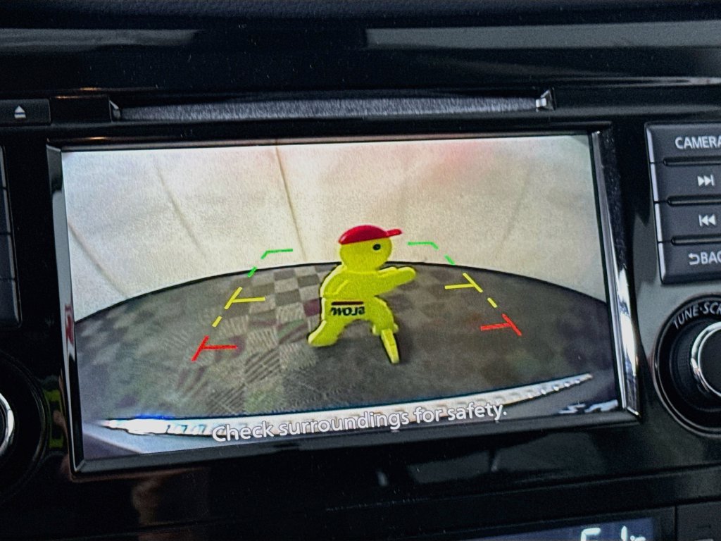 Used 2020 Nissan Rogue SV FWD image 5