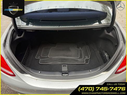 Used 2017 Mercedes-Benz C 300 Sedan image 10