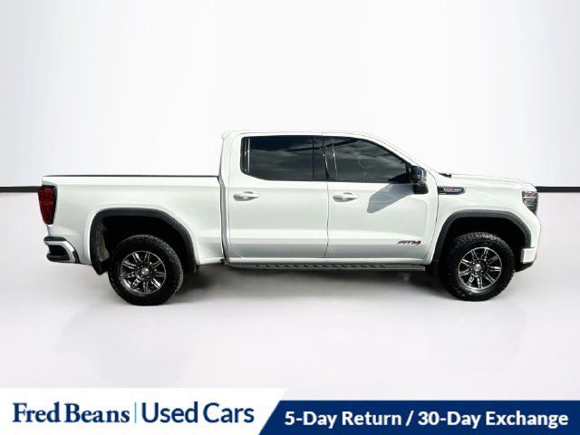 Used 2024 GMC Sierra 1500 AT4 w/ Technology Package AWD/4WD image 10