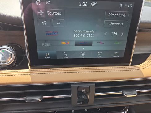 Used 2022 Lincoln Corsair Reserve w/ Equipment Group 201A AWD/4WD image 26