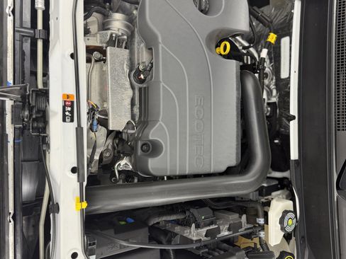 Certified 2024 Chevrolet Equinox LT image 12