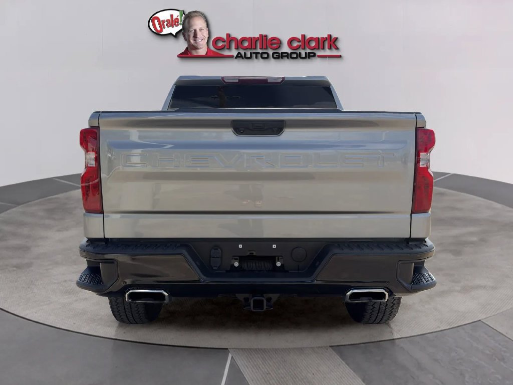 Used 2025 Chevrolet Silverado 1500 Custom Trail Boss AWD/4WD image 4