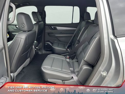 New 2025 Buick Enclave Sport Touring w/ Super Cruise Package image 21