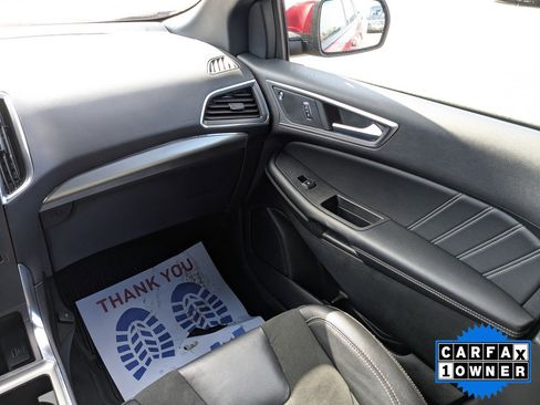 Certified 2023 Ford Edge ST image 19