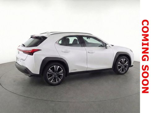 Used 2021 Lexus UX 250h w/ Premium Package image 5