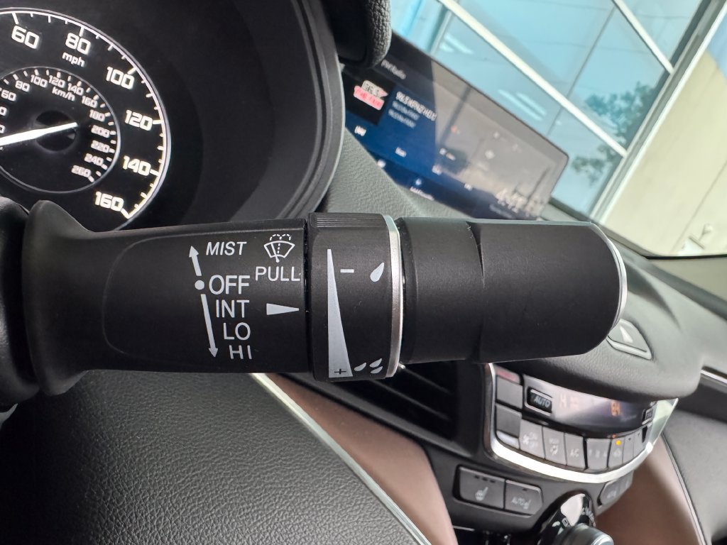 Used 2021 Acura TLX SH-AWD image 11
