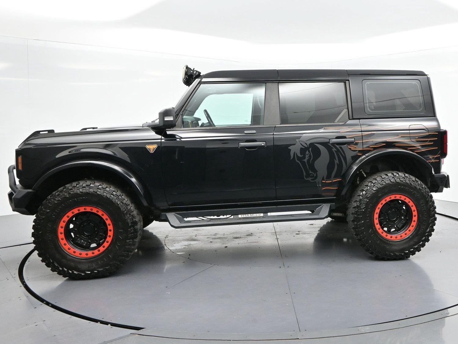 Used 2021 Ford Bronco Badlands AWD/4WD image 4