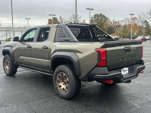 New 2025 Toyota Tacoma Tacoma Trailhunter w/ Tow Tech Package image 5