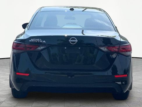Used 2025 Nissan Sentra SV FWD image 6