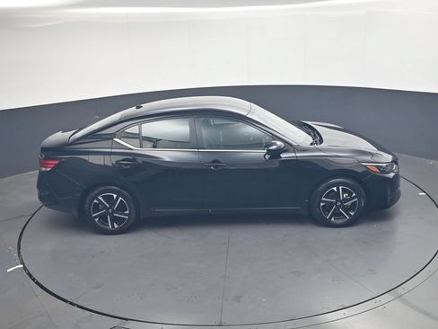 Used 2025 Nissan Sentra SV w/ All-Weather Package FWD image 24