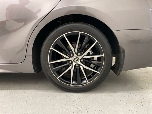 Used 2022 Toyota Camry SE AWD/4WD image 10