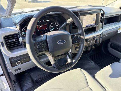 New 2026 Ford F550 4x4 Regular Cab Super Duty image 13