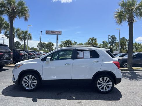 Used 2020 Chevrolet Trax Premier FWD image 7