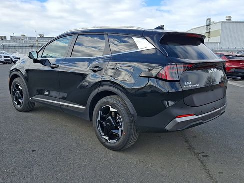 New 2026 Kia Sportage EX AWD/4WD image 4