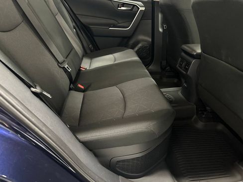 Used 2025 Toyota RAV4 XLE AWD/4WD image 52