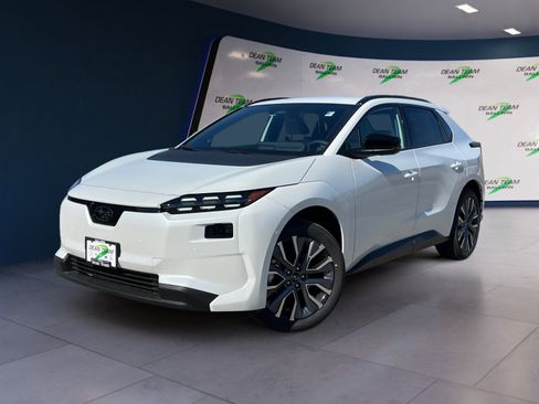 New 2026 Subaru Solterra image 3