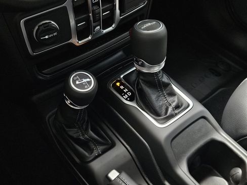 New 2026 Jeep Gladiator Sport AWD/4WD image 20