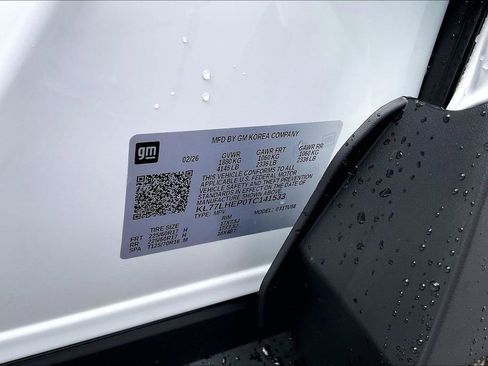 New 2026 Chevrolet Trax LT FWD image 8