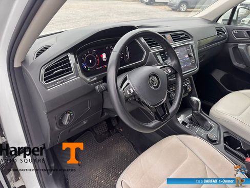 Used 2019 Volkswagen Tiguan SEL Premium image 14