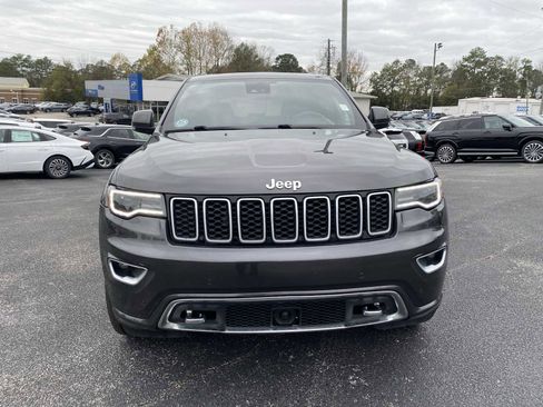 Used 2018 Jeep Grand Cherokee Limited image 3