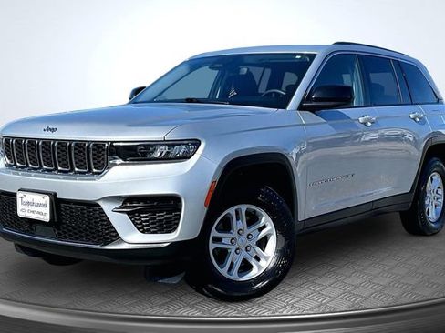 Used 2023 Jeep Grand Cherokee Laredo w/ Luxury Tech Group I image 1
