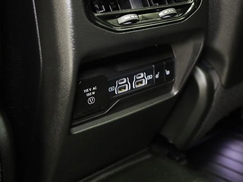 Used 2023 Jeep Grand Cherokee Overland AWD/4WD image 31