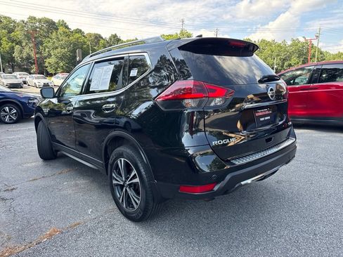Used 2020 Nissan Rogue SV w/ Premium Package AWD/4WD image 2