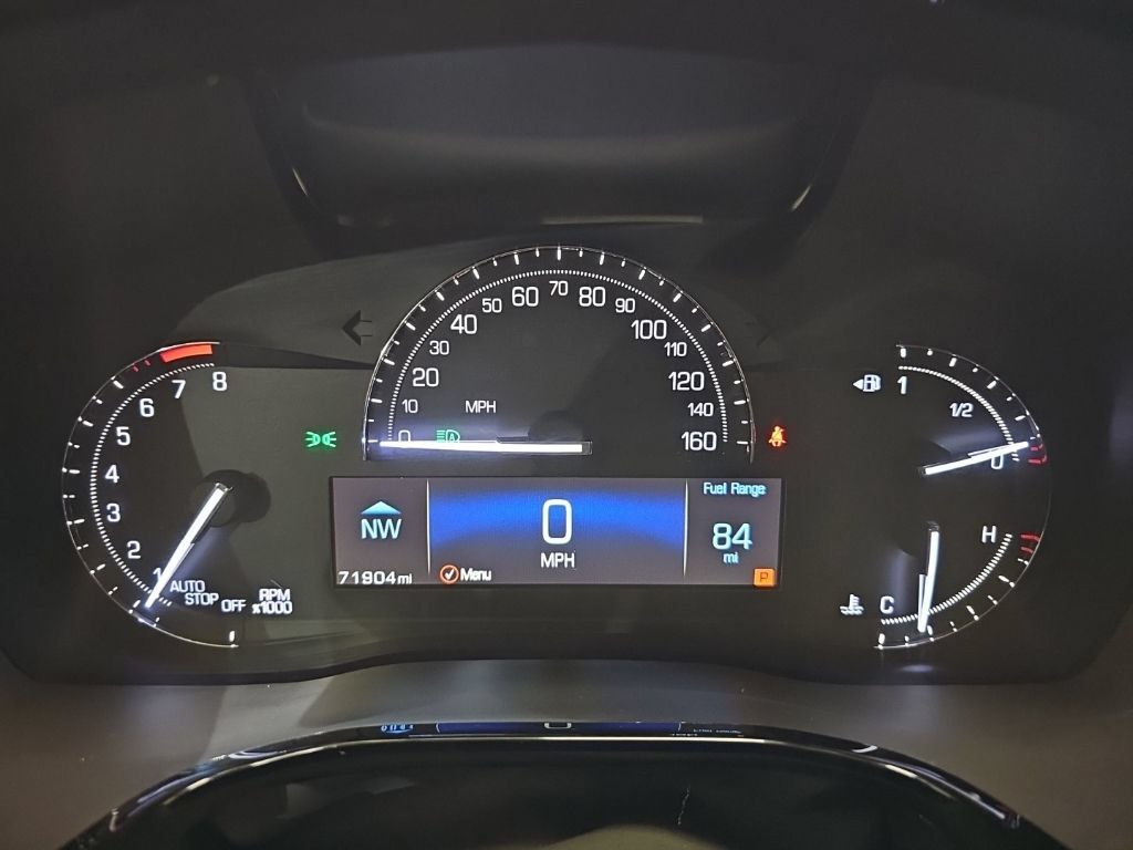 Used 2018 Cadillac XT5 Luxury w/ Driver Awareness Package AWD/4WD image 22