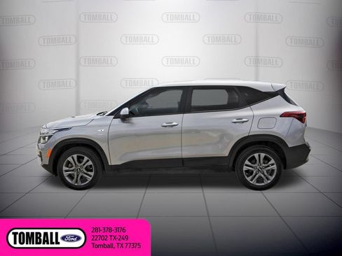 Used 2022 Kia Seltos LX AWD/4WD image 5