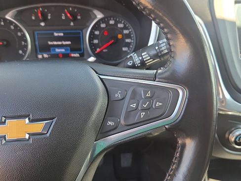 Used 2019 Chevrolet Equinox LT AWD/4WD image 24