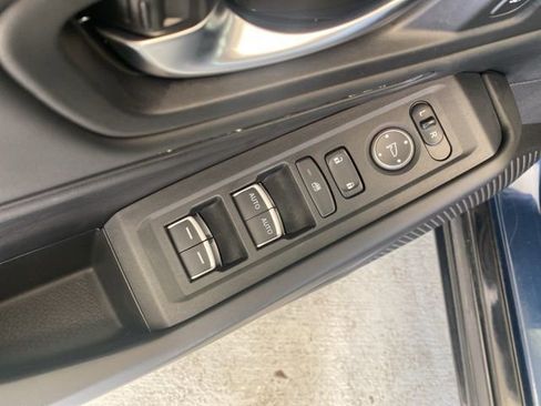 Used 2024 Honda Accord EX-L image 10