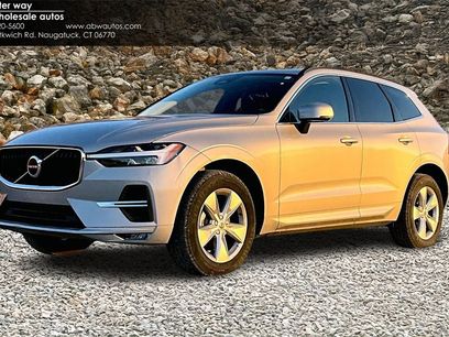 Used 2022 Volvo XC60 B5 Momentum