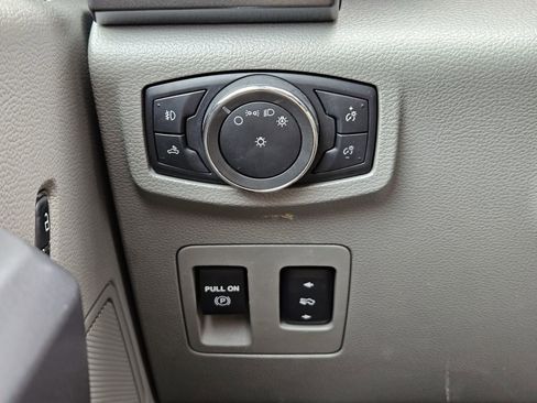 Used 2018 Ford F150 XLT w/ Equipment Group 301A Mid image 27