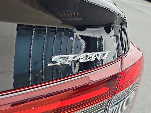 Used 2025 Honda Civic Sport image 31