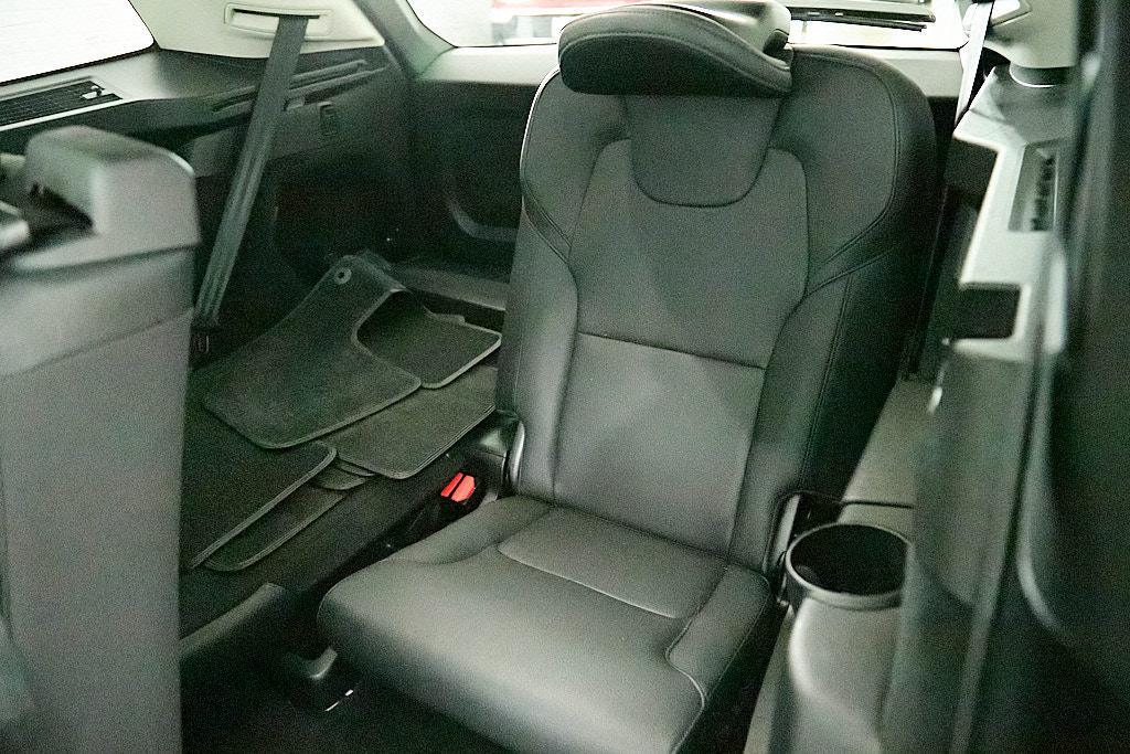 Certified 2023 Volvo XC90 T8 Plus w/ Protection Package Premier AWD/4WD image 22