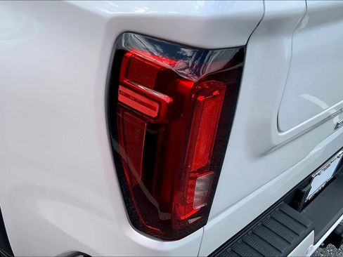 New 2024 GMC Sierra 1500 Denali w/ Technology Package image 14