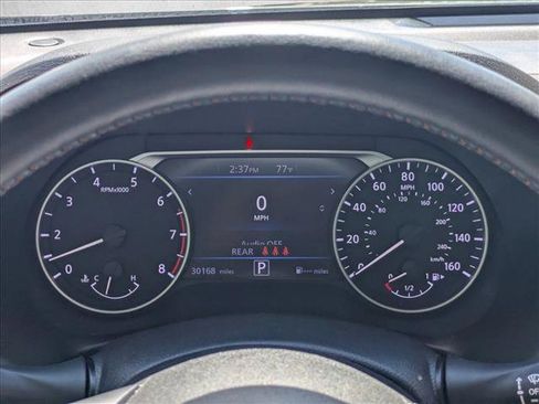Used 2023 Nissan Sentra SR w/ SR Premium Package FWD image 12