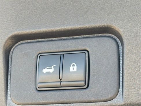 Certified 2023 Nissan Rogue SV w/ SV Premium B Package image 12