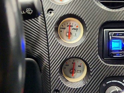 Used 2004 Dodge Viper SRT-10 RWD image 20