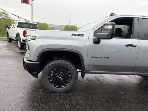 New 2026 Chevrolet Silverado 2500 LT w/ Trail Boss Package AWD/4WD image 10